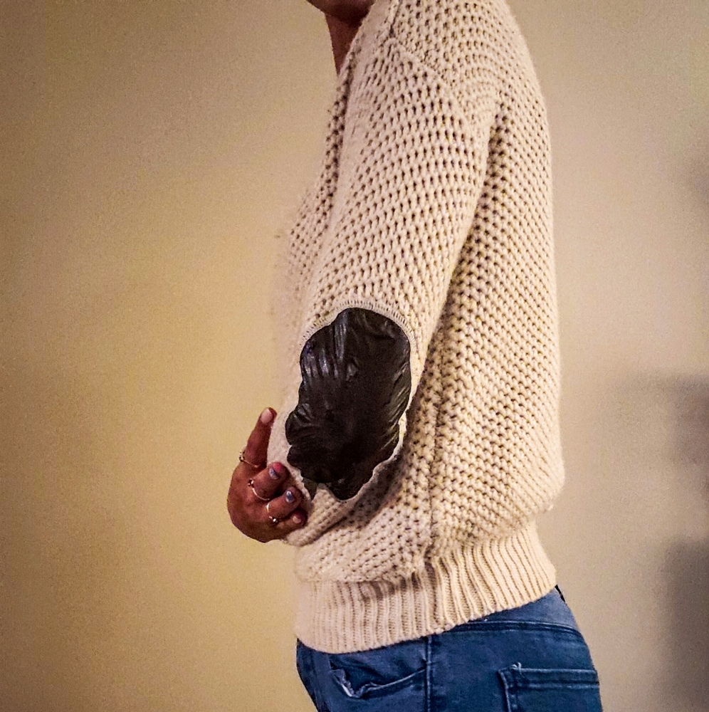 Sweater - Picture 3 of 5